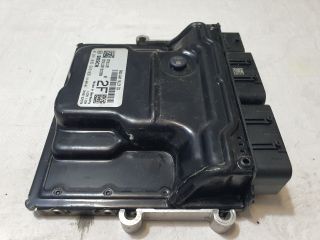 bontott DACIA DUSTER Motorvezérlő