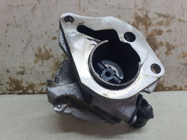 bontott DACIA DUSTER Vákumpumpa