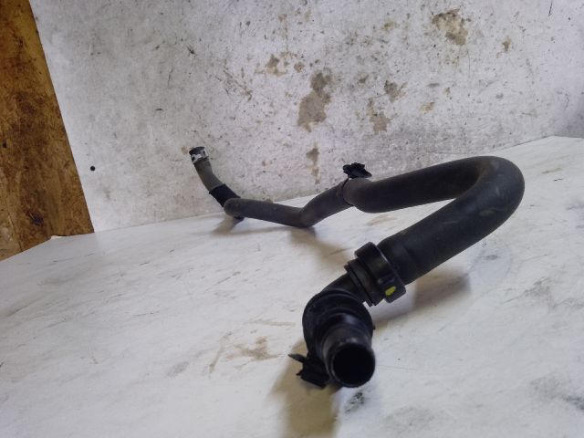 bontott DACIA DUSTER Vízcső