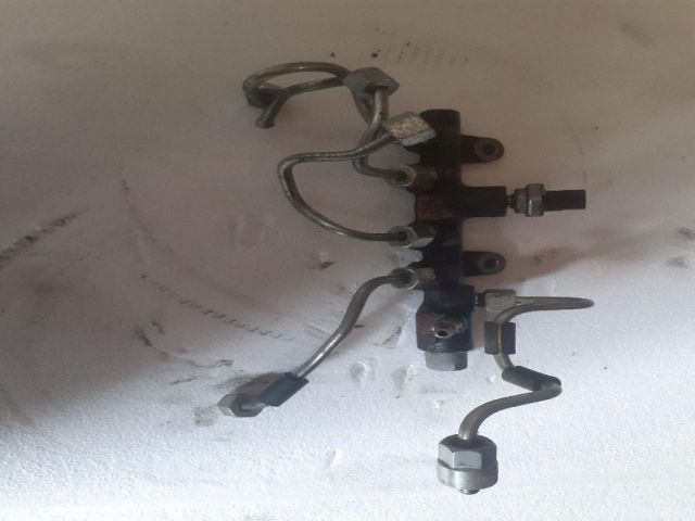 bontott DACIA DUSTER Közösnyomócső