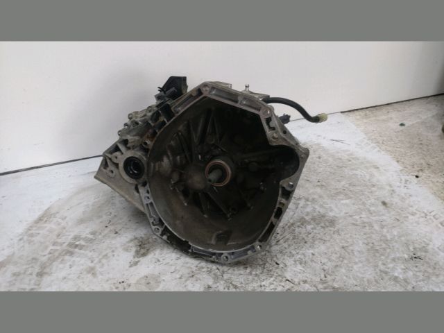 bontott DACIA DUSTER Váltó (Mechanikus)