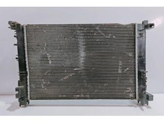 bontott DACIA DUSTER Vízhűtő Radiátor (Klímás)