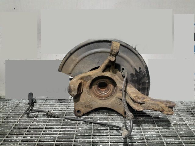 bontott DACIA DUSTER Bal első Csonkállvány