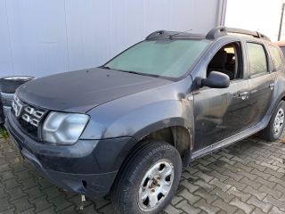 bontott DACIA DUSTER Bal első Gólyaláb (Lengécsillapító, Rugó)