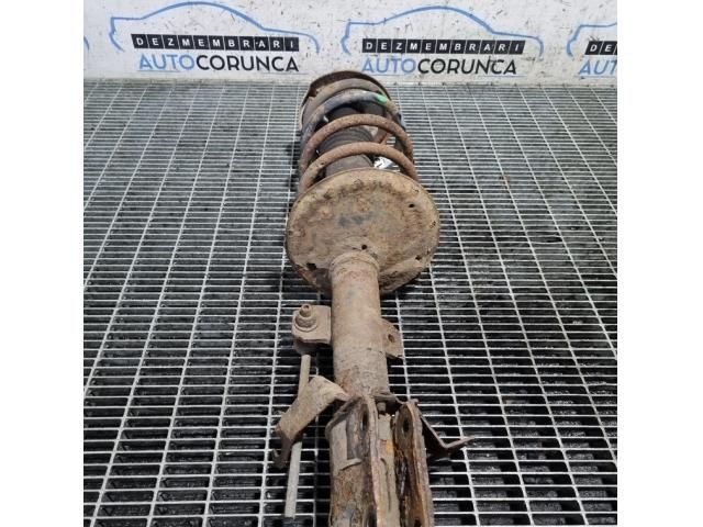 bontott DACIA DUSTER Bal első Lengéscsillapító