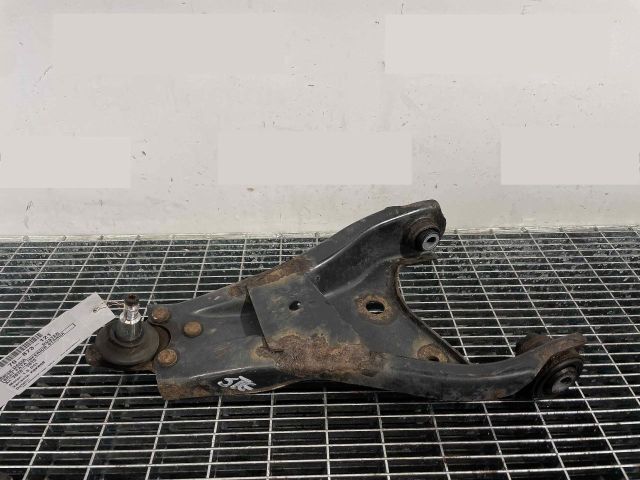 bontott DACIA DUSTER Bal első Lengőkar