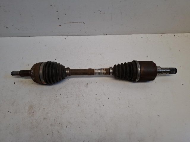 bontott DACIA DUSTER Bal Féltengely