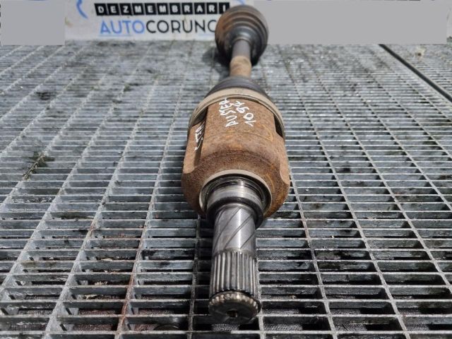 bontott DACIA DUSTER Bal Féltengely