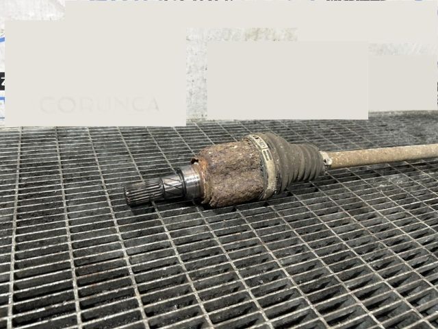 bontott DACIA DUSTER Bal hátsó Féltengely