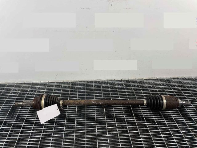 bontott DACIA DUSTER Bal hátsó Féltengely