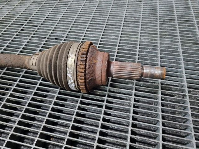 bontott DACIA DUSTER Bal hátsó Féltengely