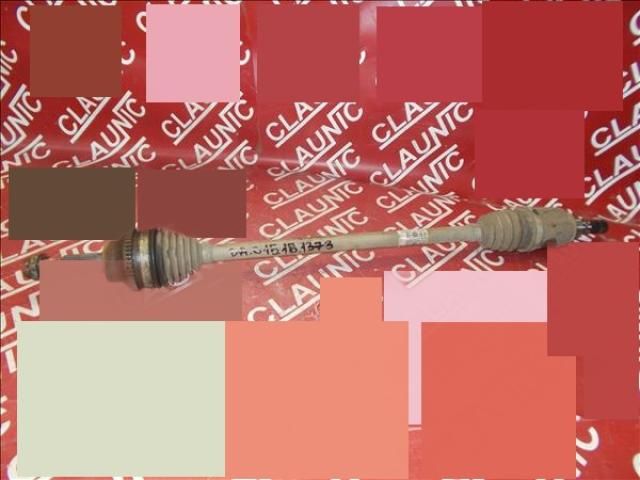 bontott DACIA DUSTER Bal hátsó Féltengely