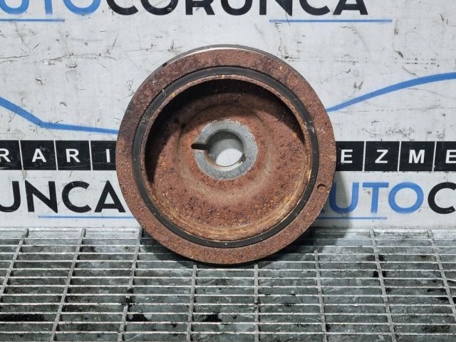 bontott DACIA DUSTER Főtengely Szíjtárcsa