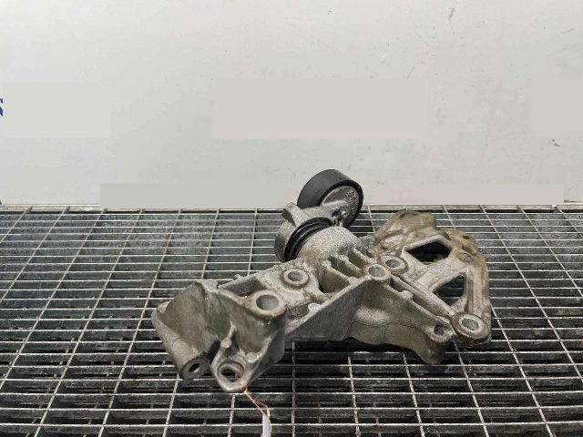 bontott DACIA DUSTER Generátor Tartó Bak