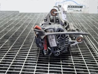 bontott DACIA DUSTER Generátor