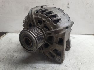 bontott DACIA DUSTER Generátor