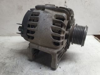 bontott DACIA DUSTER Generátor