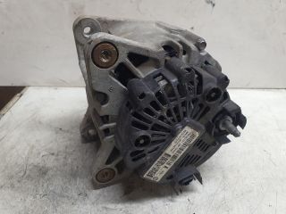 bontott DACIA DUSTER Generátor