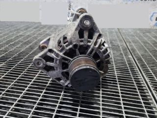 bontott DACIA DUSTER Generátor