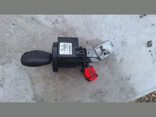 bontott DACIA DUSTER Gyújtáskapcsoló Házzal