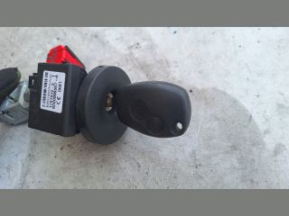 bontott DACIA DUSTER Gyújtáskapcsoló Házzal