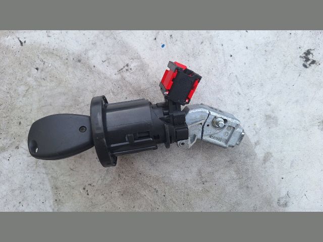 bontott DACIA DUSTER Gyújtáskapcsoló Házzal