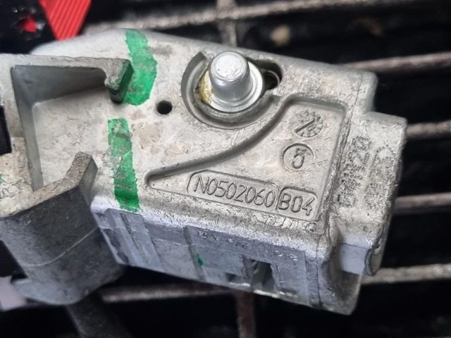 bontott DACIA DUSTER Gyújtáskapcsoló