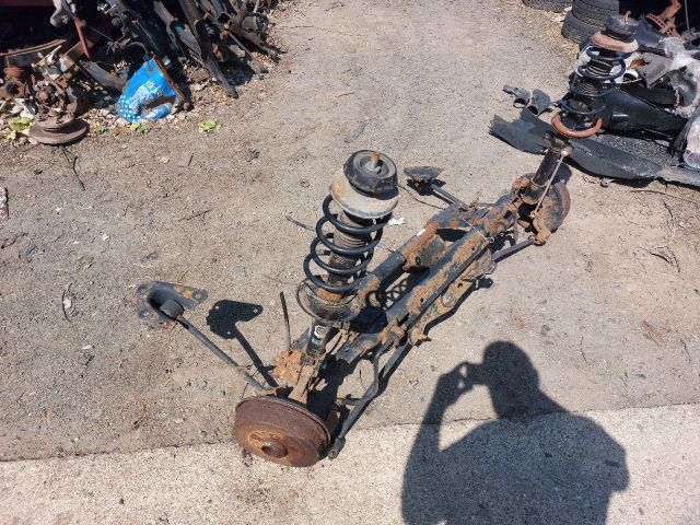 bontott DACIA DUSTER Hátsó Híd (Dobfékes)