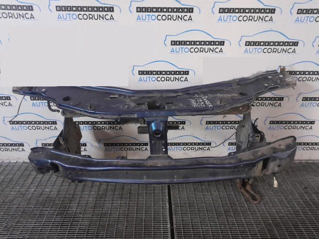 bontott DACIA DUSTER Homlokfal (Üres lemez)