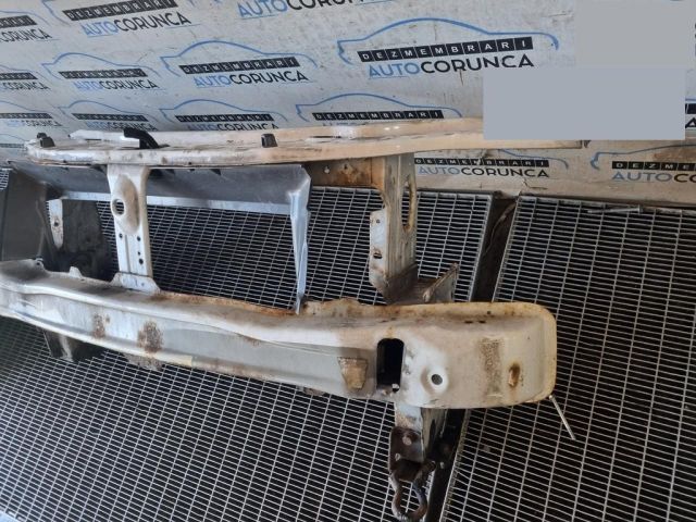 bontott DACIA DUSTER Homlokfal (Üres lemez)