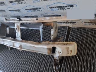 bontott DACIA DUSTER Homlokfal (Üres lemez)