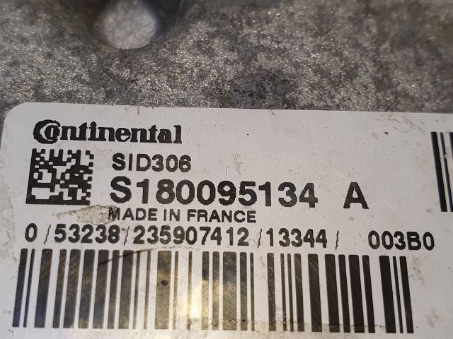 bontott DACIA DUSTER Immobilizer Elektronika