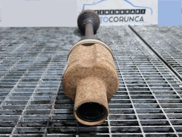 bontott DACIA DUSTER Jobb Féltengely