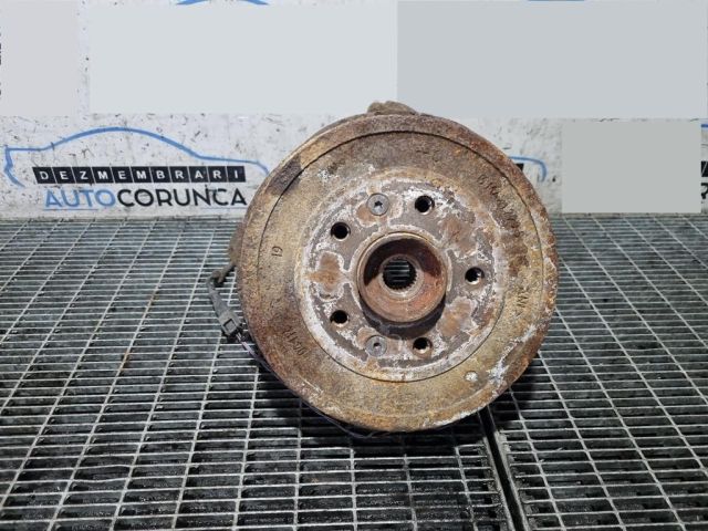 bontott DACIA DUSTER Jobb hátsó Csonkállvány