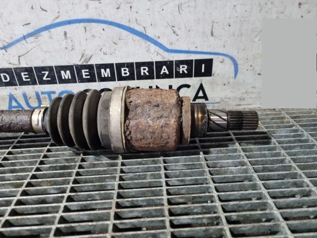 bontott DACIA DUSTER Jobb hátsó Féltengely