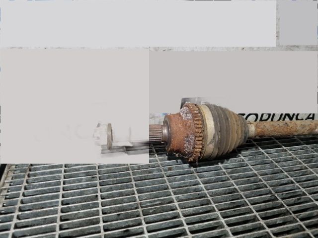 bontott DACIA DUSTER Jobb hátsó Féltengely