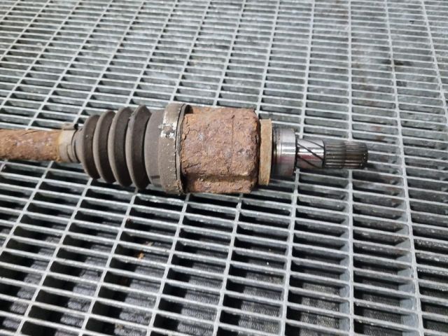 bontott DACIA DUSTER Jobb hátsó Féltengely