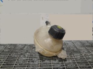 bontott DACIA DUSTER Kiegyenlítő Tartály