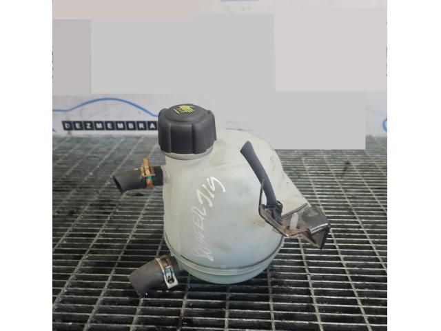 bontott DACIA DUSTER Kiegyenlítő Tartály