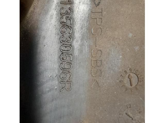 bontott DACIA DUSTER Komplett Vezérlés Burkolat