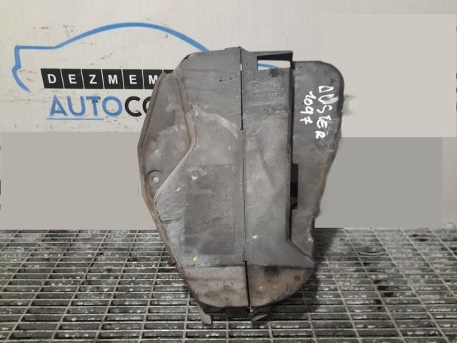 bontott DACIA DUSTER Komplett Vezérlés Burkolat