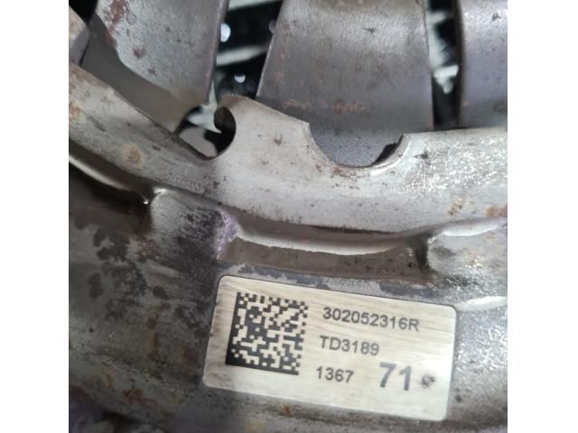 bontott DACIA DUSTER Kuplung Szett (Szerkezet, Tárcsa)