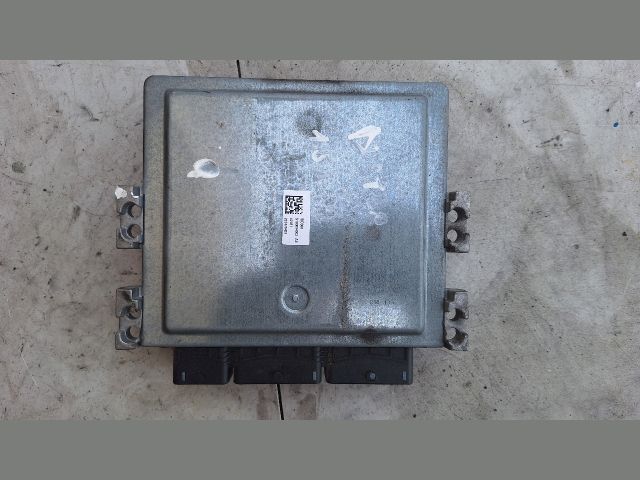 bontott DACIA DUSTER Motorvezérlő