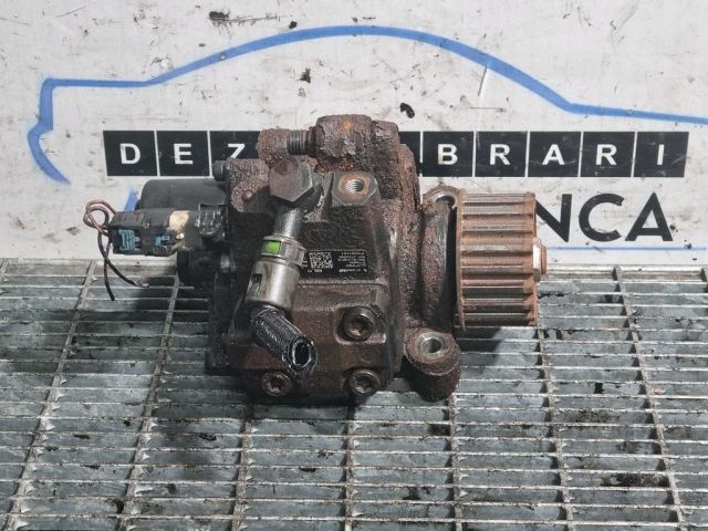 bontott DACIA DUSTER Nagynyomású Szivattyú