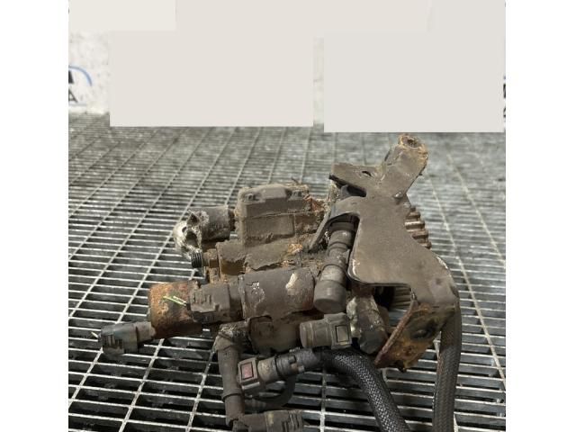 bontott DACIA DUSTER Nagynyomású Szivattyú