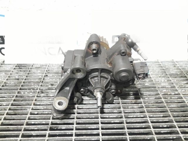 bontott DACIA DUSTER Nagynyomású Szivattyú