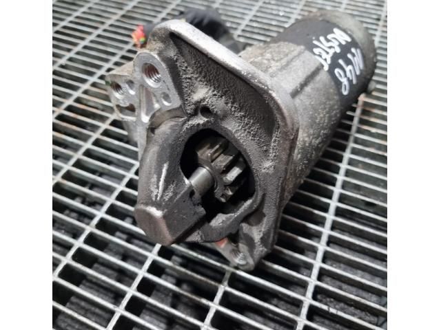 bontott DACIA DUSTER Önindító