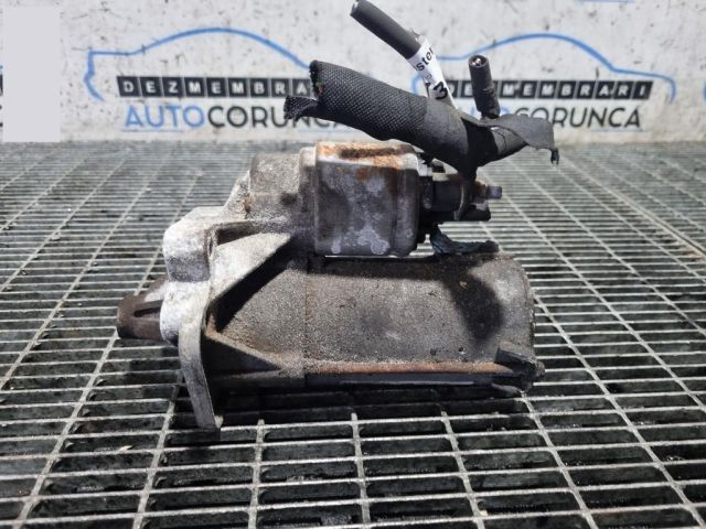 bontott DACIA DUSTER Önindító