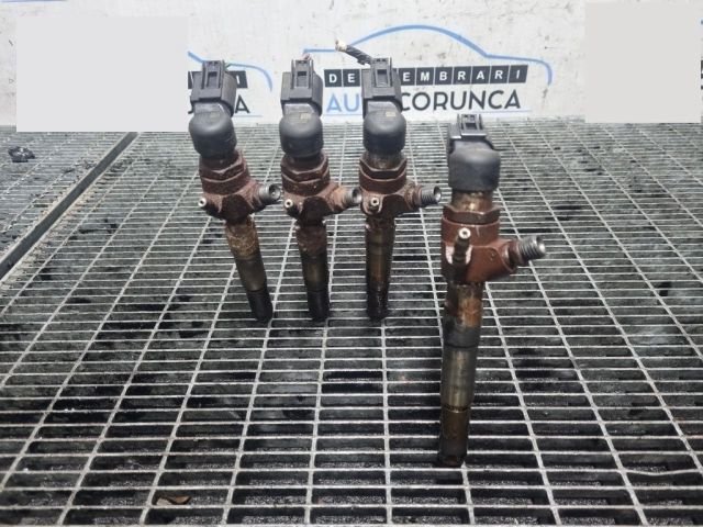 bontott DACIA DUSTER Porlasztó (1 db)