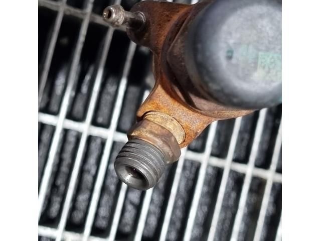 bontott DACIA DUSTER Porlasztó (1 db)